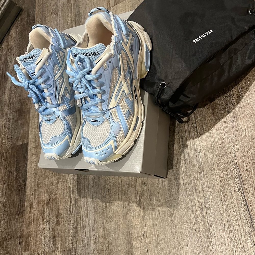 Runner eggshell/ light blue - Picture 3 of 6